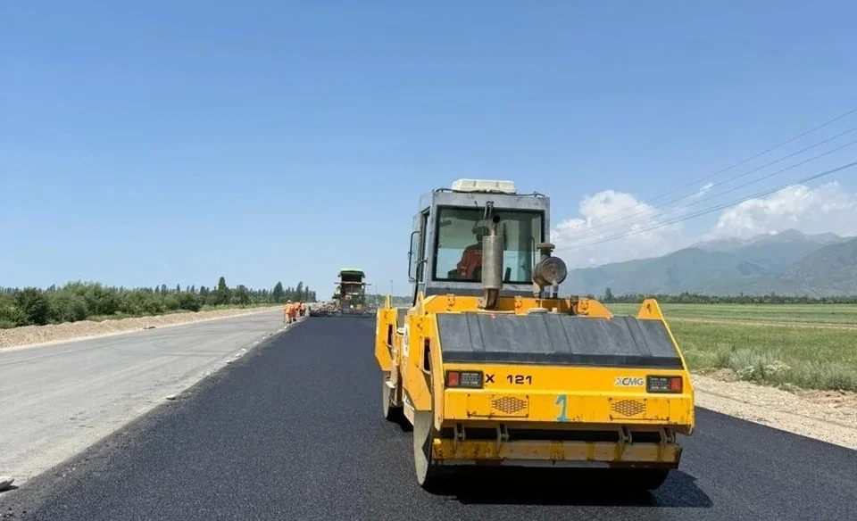Корумду-Балбай баатыр жолундагы курулуш иштери